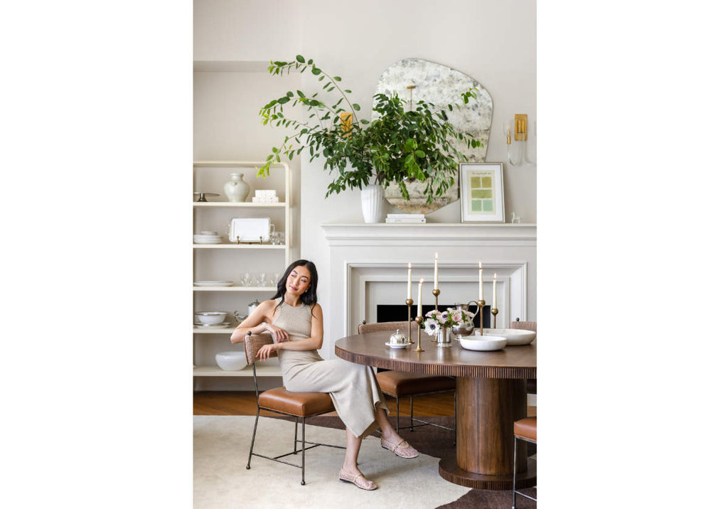 Chandelier Orbe Vintage-Moderne en Laiton avec Base Trompette pour Manteaux de Cheminée et Étagères