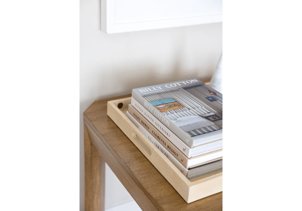 Plateau laqué texturé façon galuchat avec finition os riche pour bureau et table de chevet