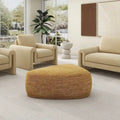 44 Pouf cocktail « triangle arrondi »