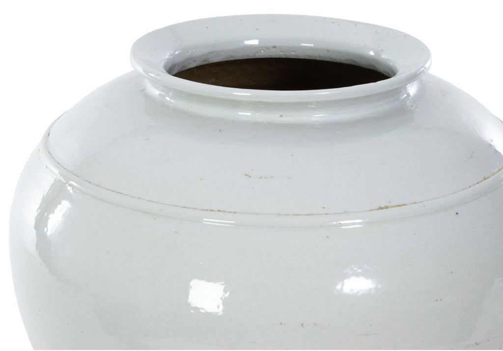 Pot en porcelaine classique avec forme banded et base évasée pour toute pièce