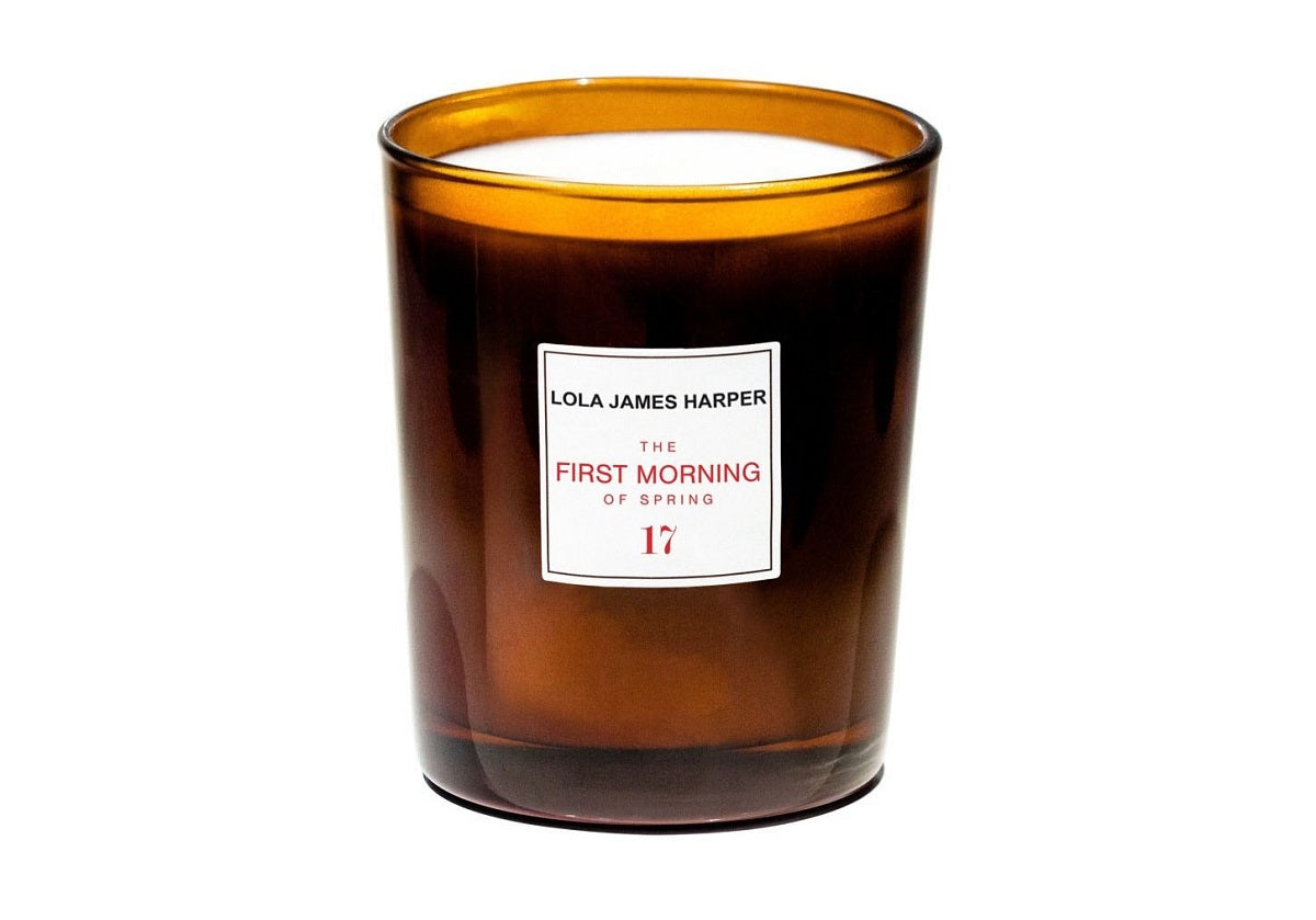 Bougie à la cire de noix de coco parisienne parfumée à la rose et à la cardamome pour toutes les pièces