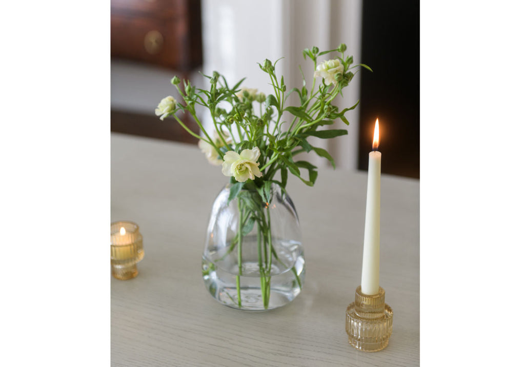 Vase en verre transparent artisanal avec texture alvéolée soufflée à la main pour toute pièce