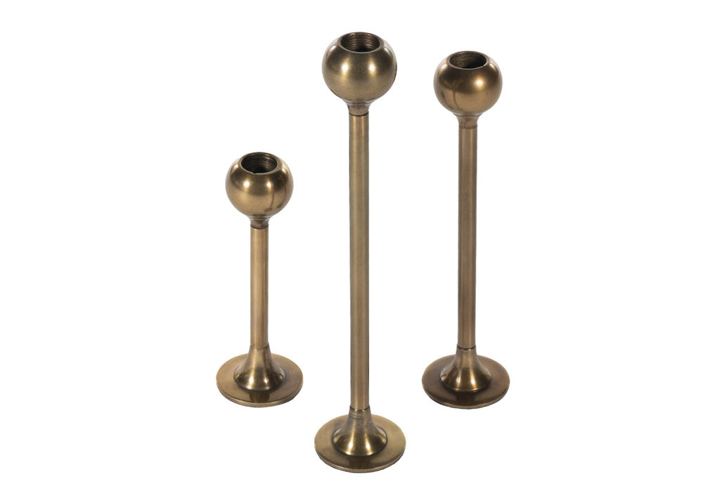 Chandelier Orbe Vintage-Moderne en Laiton avec Base Trompette pour Manteaux de Cheminée et Étagères