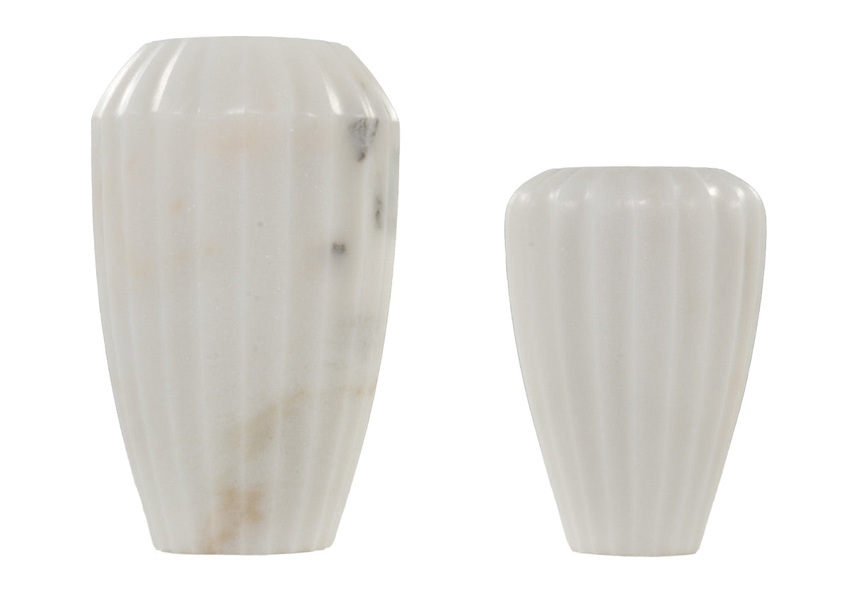 Vase cannelé en marbre blanc avec motif en pierre naturelle pour toutes les pièces