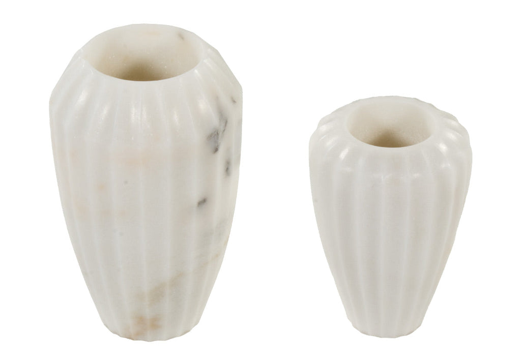 Vase cannelé en marbre blanc avec motif en pierre naturelle pour toutes les pièces