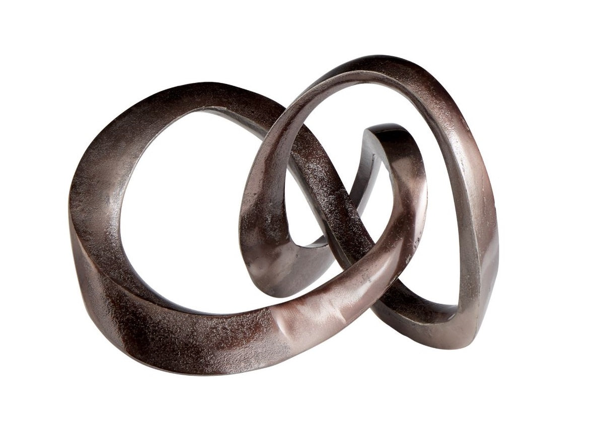 Sculpture métallique entrelacée avec une forme dimensionnelle attrayante pour étagères