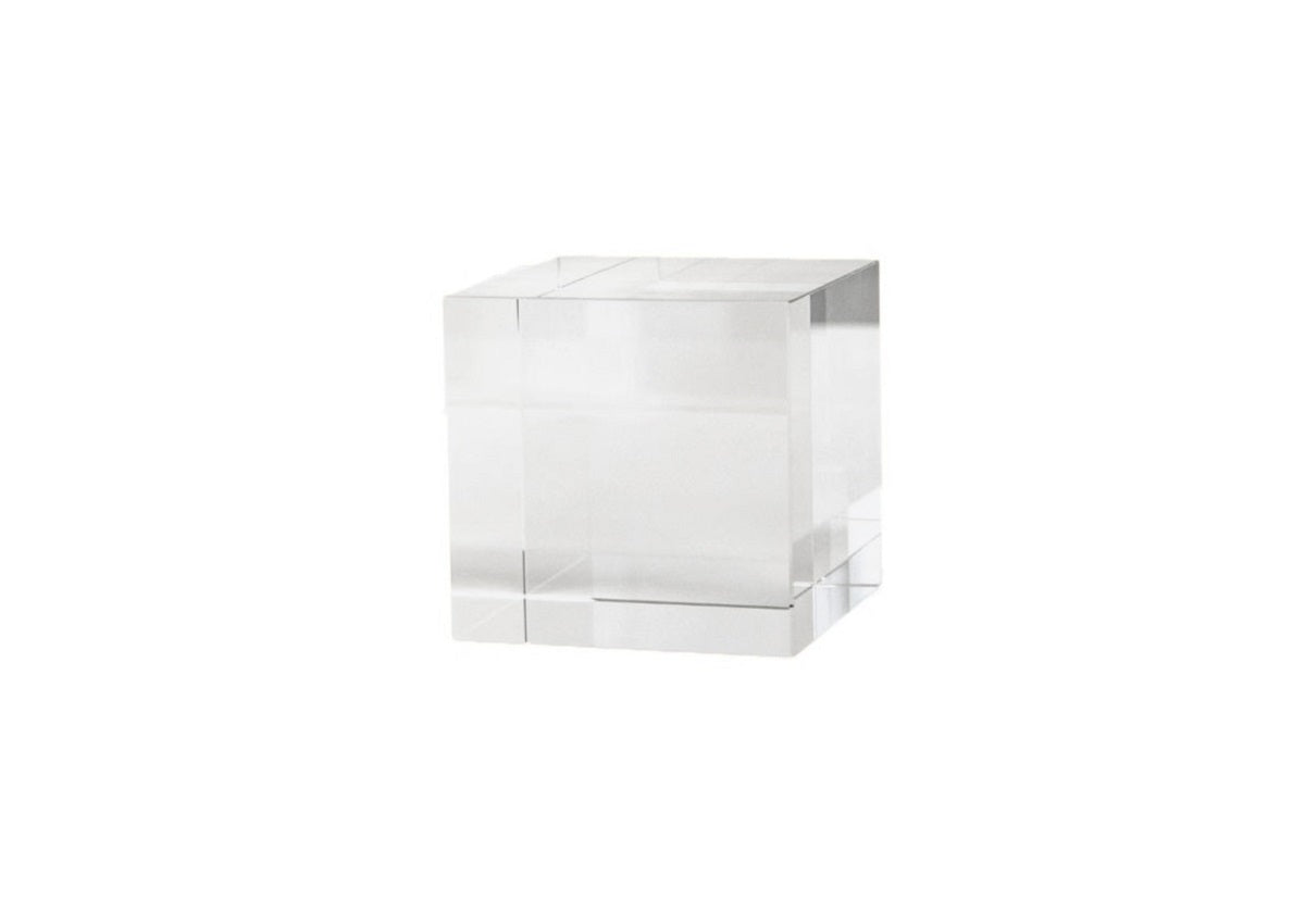 Cube en cristal K1 à facettes avec subtiles touches de coupe pour étagères et table basse