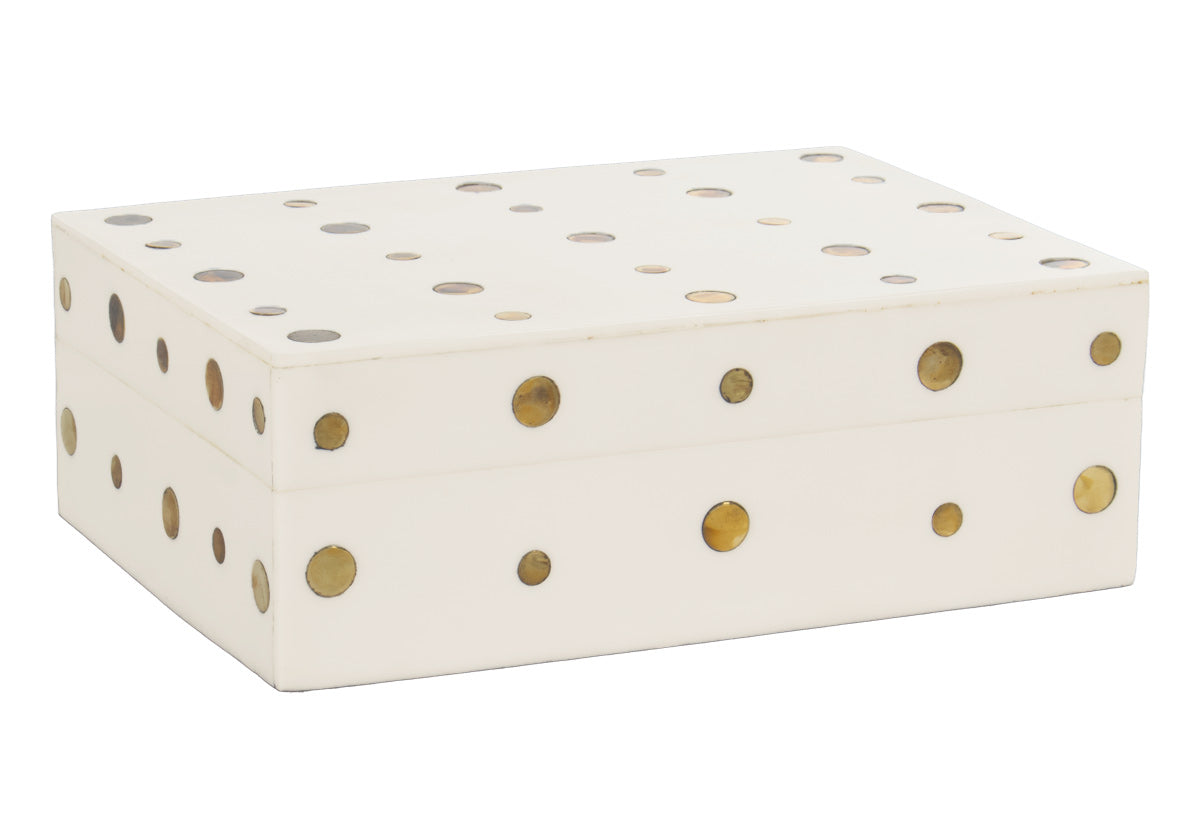 Boîte décorative beige à pois incrustés de laiton, avec forme de vide-poches polyvalent pour toute pièce
